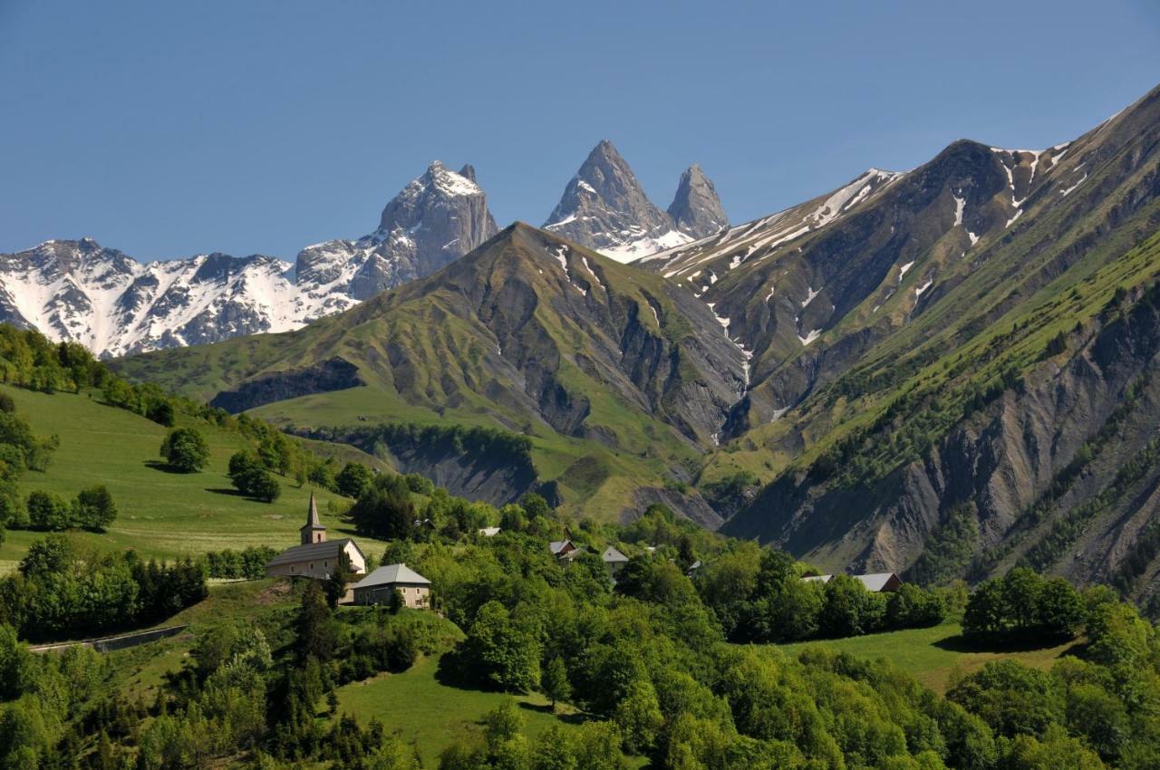 Gite Du Cafe Truchet Saint-Pancrace  Kültér fotó